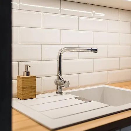 Modern 2-bedroom In Old Town/urban Rent Apartment Kaunas