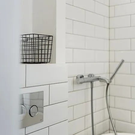 Modern 2-bedroom In Old Town/urban Rent Apartment Kaunas